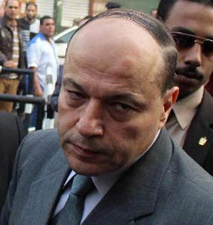Fiscal general de Egipto retira su dimisión