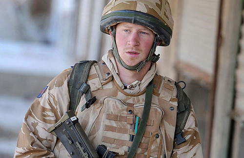 El Príncipe Harry mató a un líder talibán