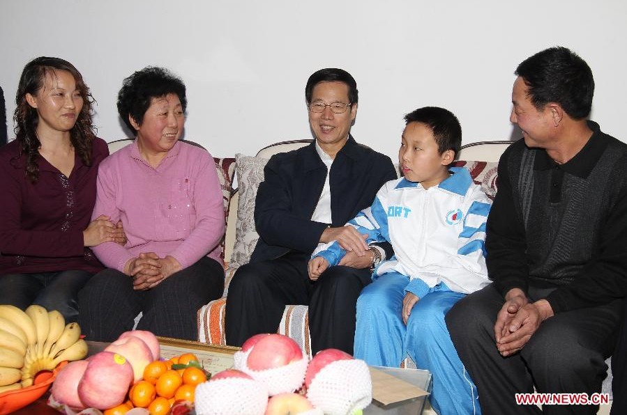 Fotos de archivo:Zhang Gaoli, de chico pobre a figura política