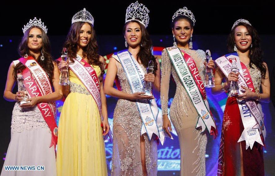 Coronada Miss Turismo Internacional 2012 en Malasia