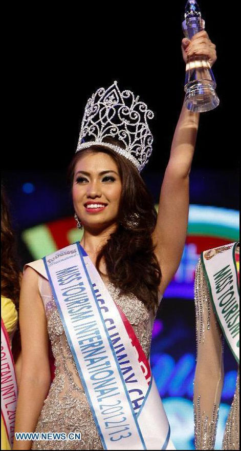 Coronada Miss Turismo Internacional 2012 en Malasia