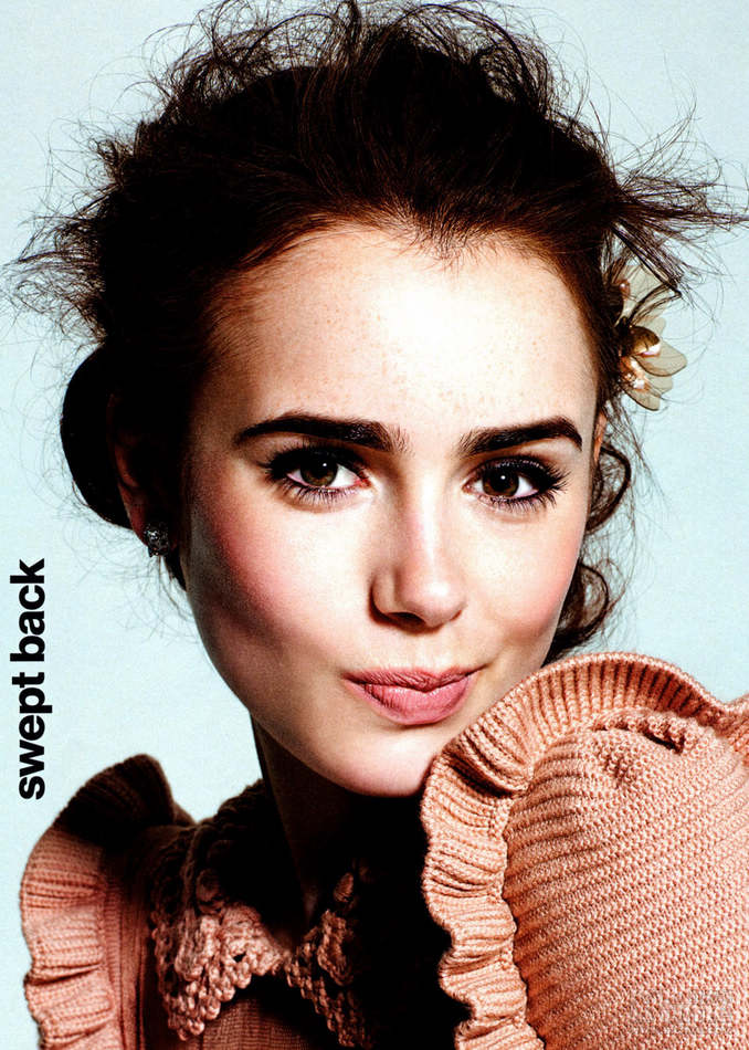 11.Lily Collins　