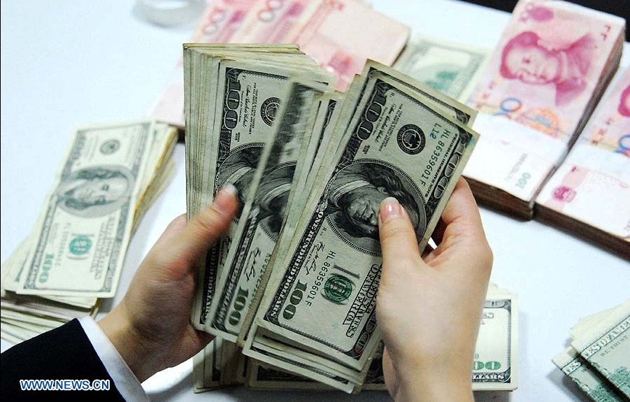 La moneda china se fortalece a 6,2804 yuanes frente al dólar