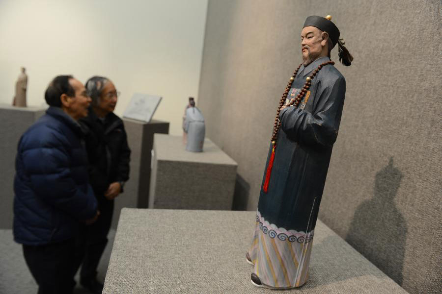 Celebran exposición de esculturas de arcilla en el Centro de UNESCO de Macao  3