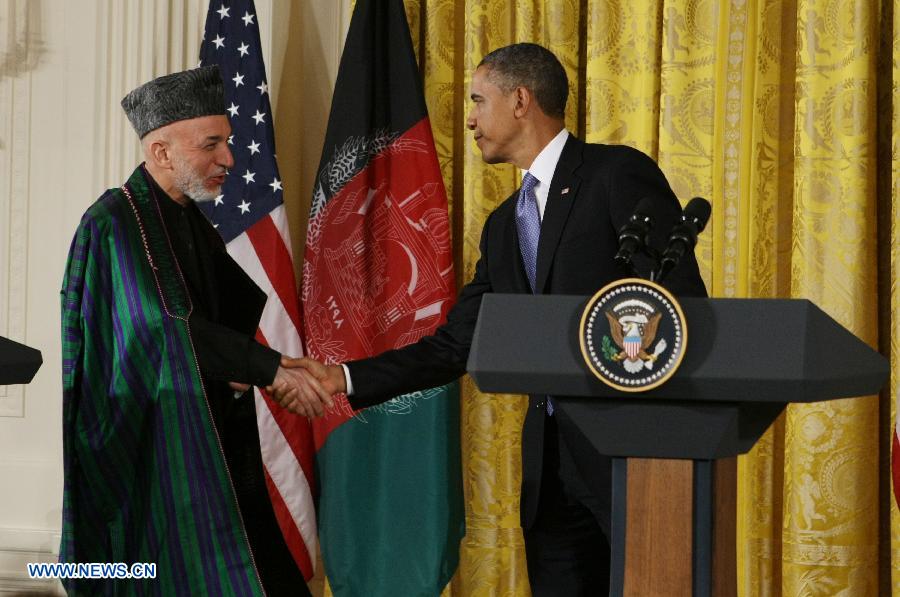 Obama: Fuerzas de OTAN en Afganistán pasarán a papel de apoyo