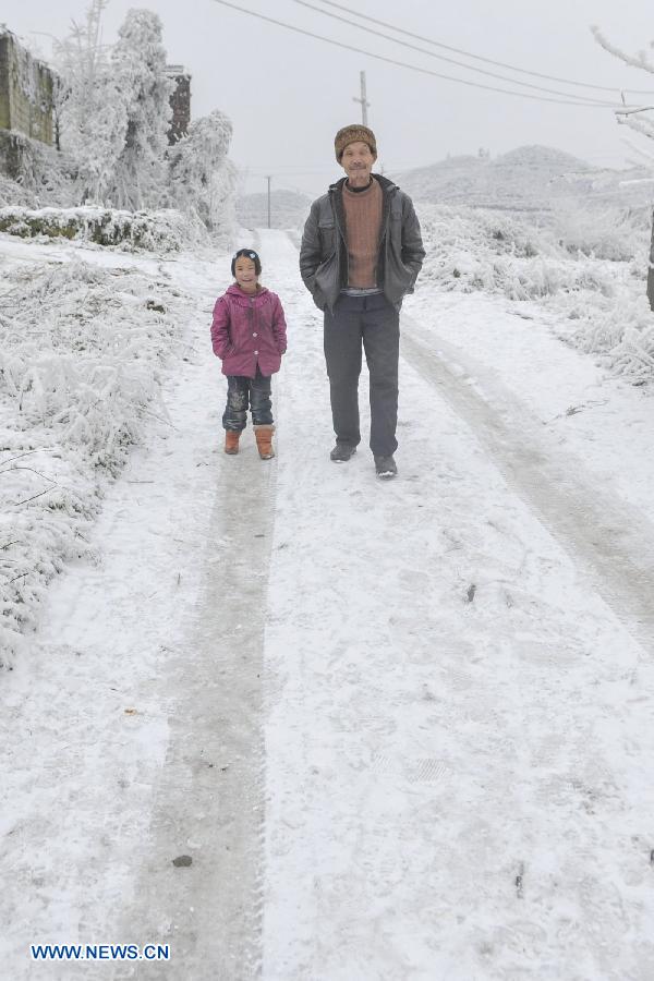 Bajas temperaturas afectan a 570.000 personas en Guizhou, China (3)
