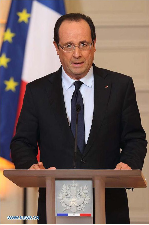 Presidente de Francia confirma presencia de franceses entre rehenes en Argelia