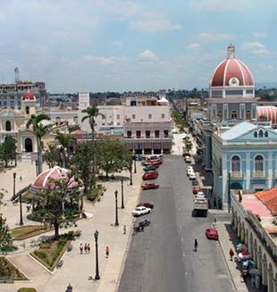 Fotógrafos de Cuba y EEUU intercambian experiencias en Cienfuegos