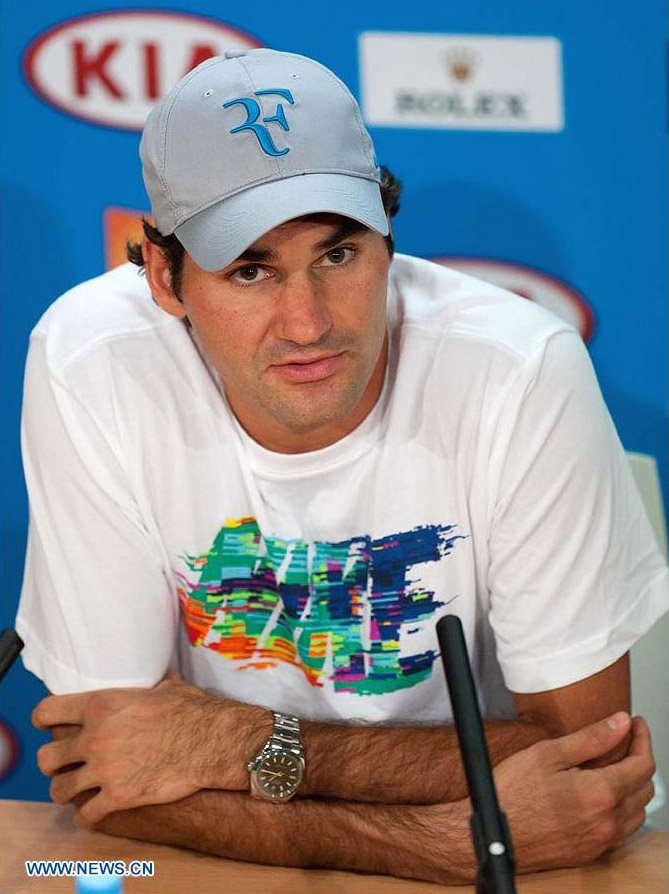 Tenis: Federer supera a Tsonga en cuartos de final de Abierto de Australia