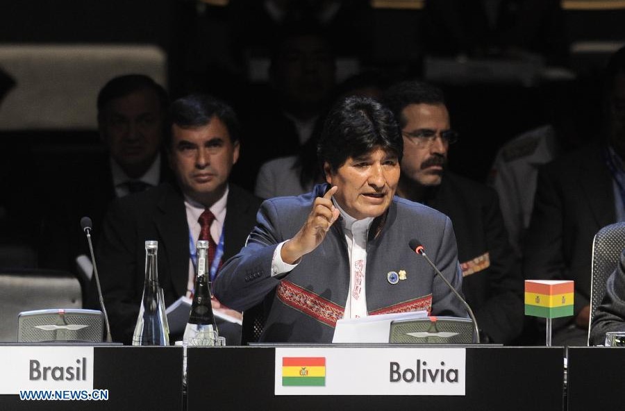 Concluye cumbre Celac con traspaso presidencia a Cuba