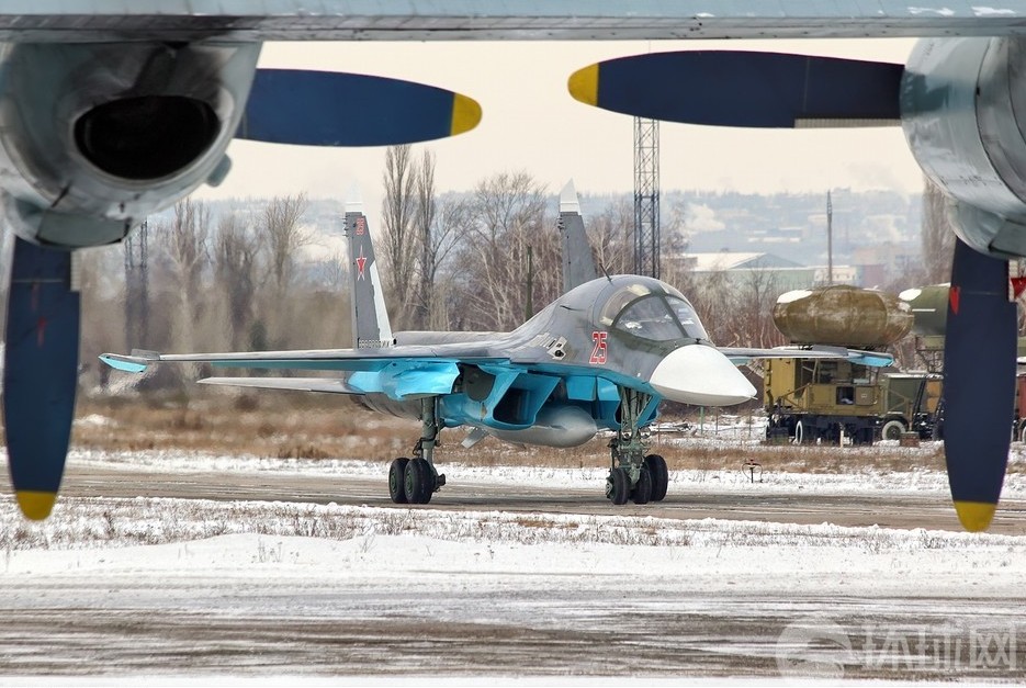 El nuevo caza-bombardero ruso Su-34