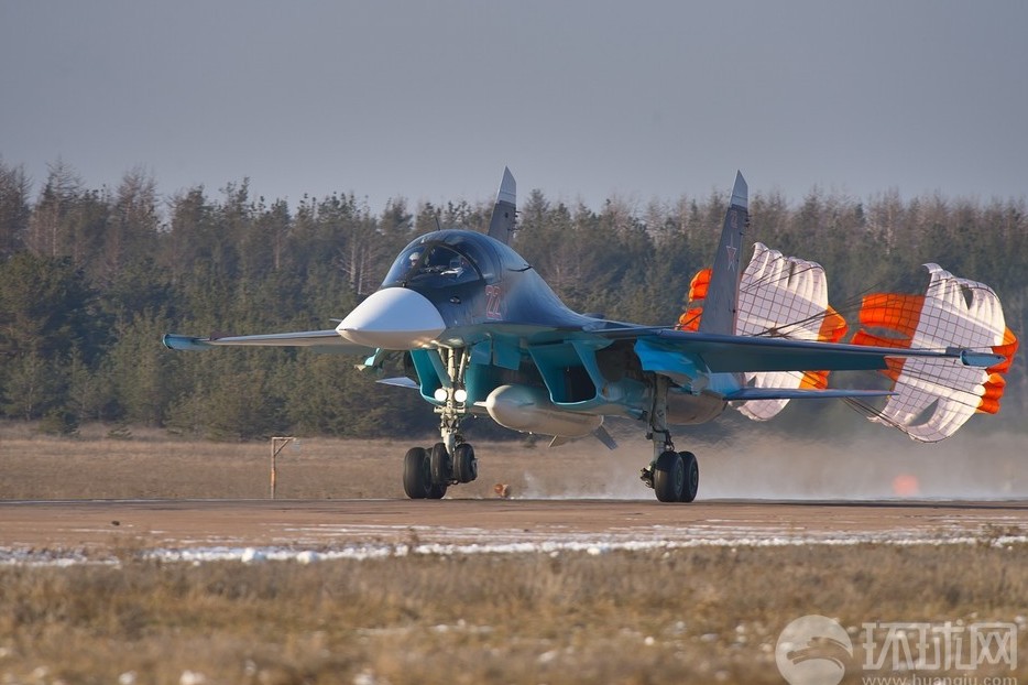 El nuevo caza-bombardero ruso Su-34