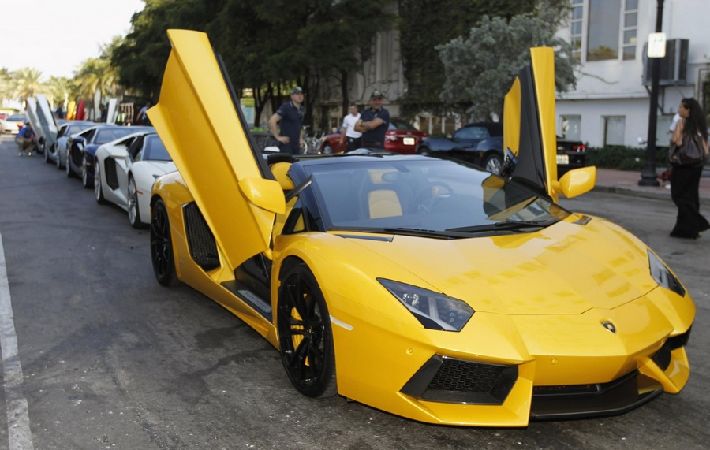 Miami celebra el 50 aniversario de Lamborghini (6)