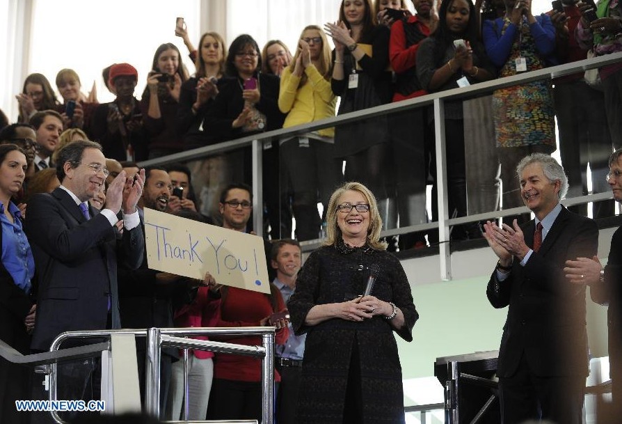 Clinton deja formalmente el cargo de secretaria de Estado