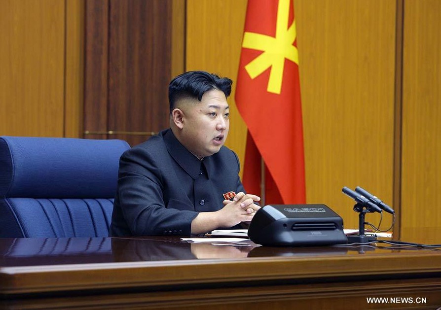 Kim Jong Un llama a fortalecer el ejército