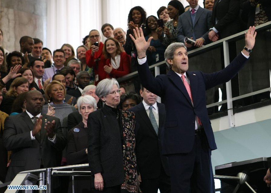John Kerry vive su primer día como secretario de Estado de EEUU