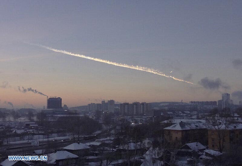 Se eleva a cerca de 1.000 número de heridos por meteorito en Rusia