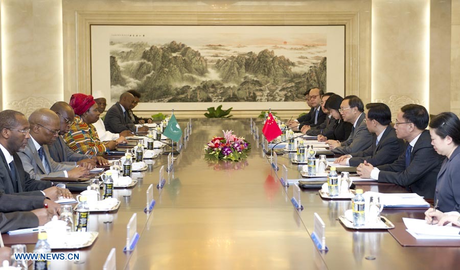 China y UA se comprometen a impulsar cooperación