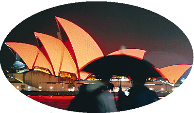 El 10 de febrero, la Casa de la Opera de Sydney, en Australia, se vistió de rojo para celebrar el año nuevo chino. (Foto : Jin Linpeng, Xinhua) 