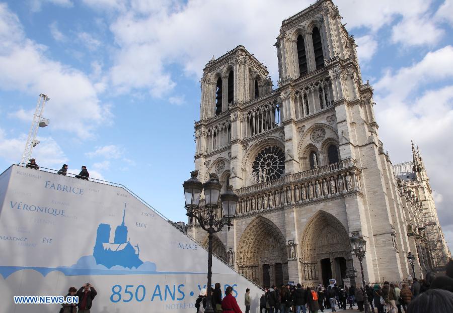 Catedral de Notre-Dame de París cumple 850 años