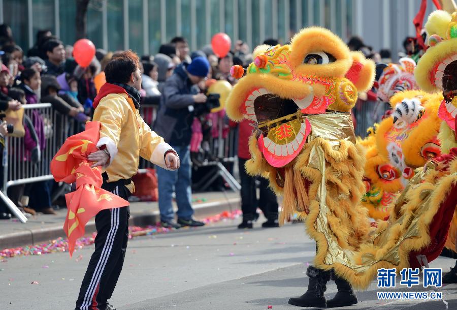 Barrio chino de Nueva York festeja a Año Nuevo con desfile 5