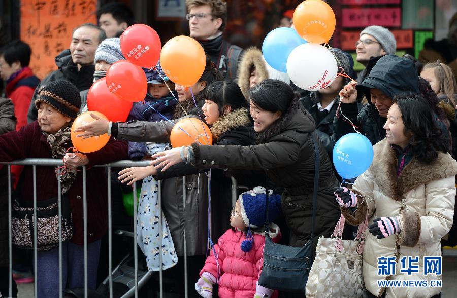 Barrio chino de Nueva York festeja a Año Nuevo con desfile 7