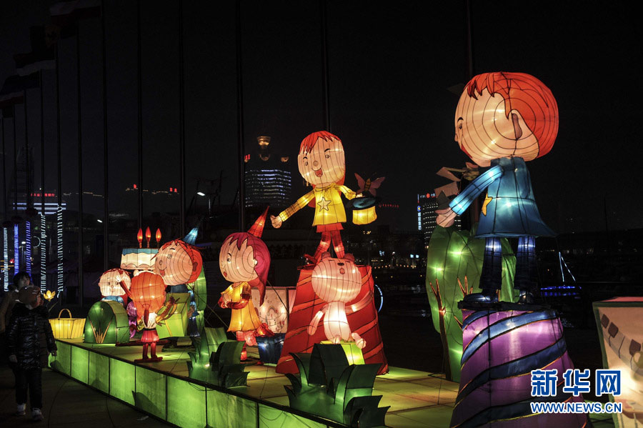 Festival de Linternas de Qingdao 2013 