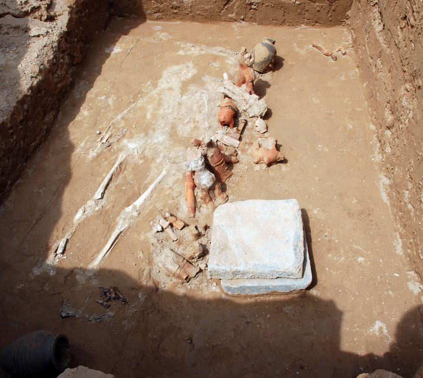 Xi´an: Arqueólogos descubren por primera vez “fosa común” de damas de la dinastía Tang