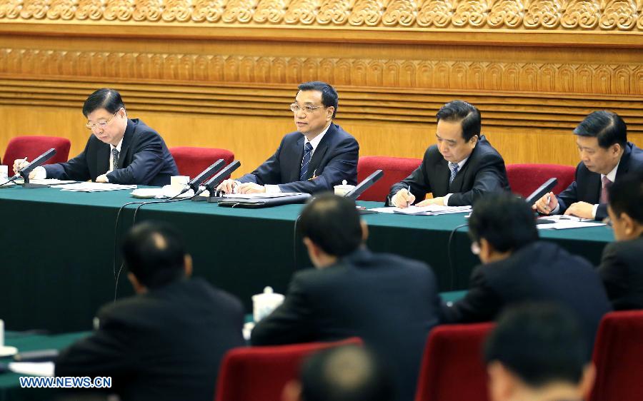 Líderes chinos piden desarrollo integrado de regiones urbanas y rurales