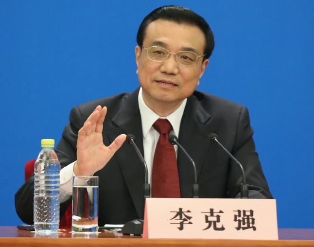 Primer ministro Li Keqiang dio conferencia de prensa