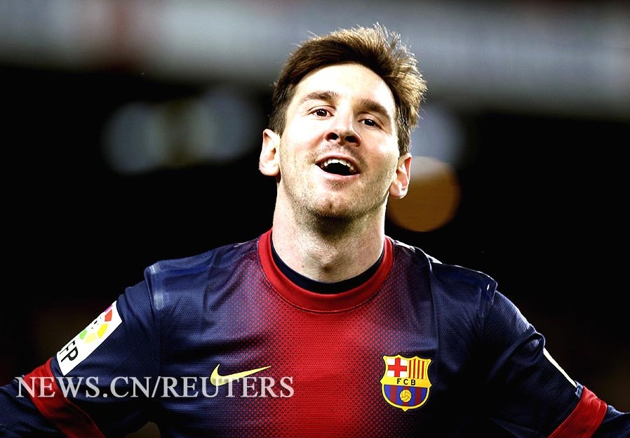 Fútbol: Barcelona vence 3-1 al Rayo Vallecano con doblete de Messi
