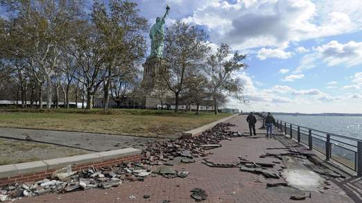 Estatua de la Libertad reabre después de Sandy