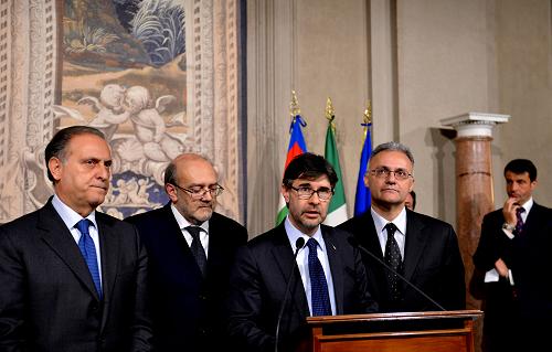 Presidente italiano realiza primera ronda de reuniones para formar gobierno