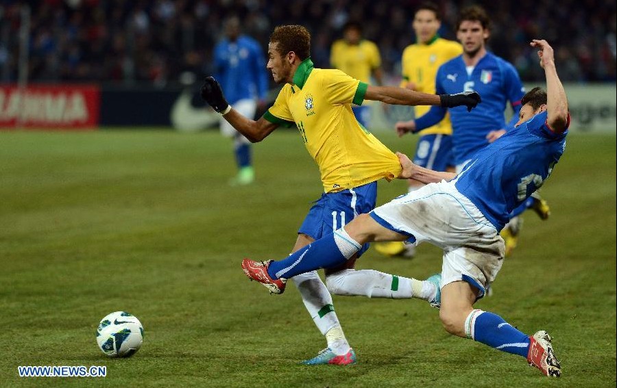 Fútbol: Italia, 2 - Brasil, 2 (partido amistoso)