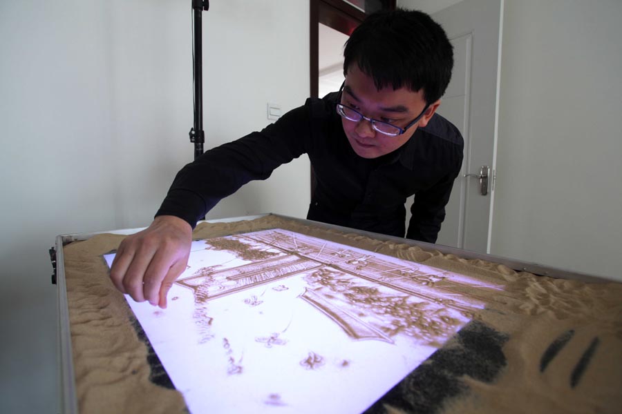 Liang Zhen y sus pinturas de arena 7