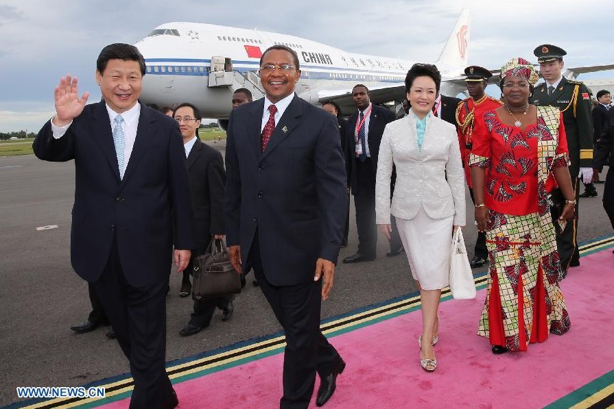 Presidente de China llega a Tanzania en visita de Estado