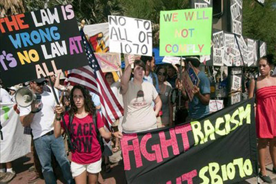 Latinoamericanos inician campaña para reforma migratoria en EEUU