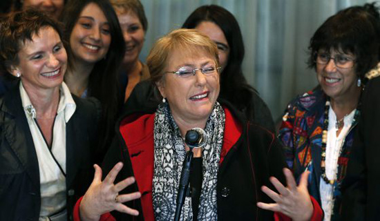 Bachelet regresa triunfal a su Chile natal