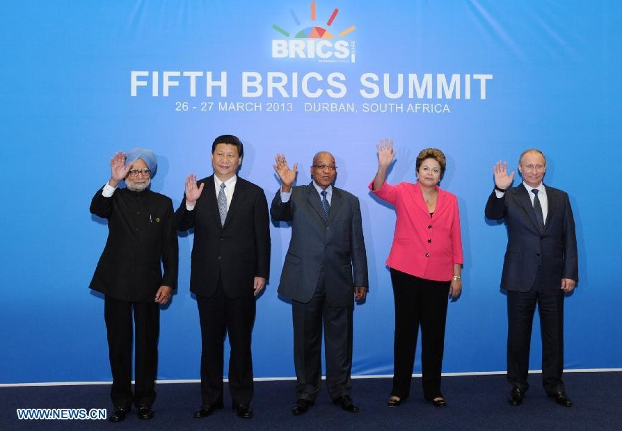 Líderes BRICS analizan asociación por desarrollo, integración e industrialización