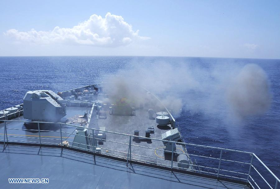 Marina china realiza maniobra con fuego real en oeste de Pacífico