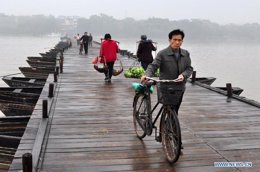 Puente flotante se remonta a la dinastía Song en Jiangxi 5