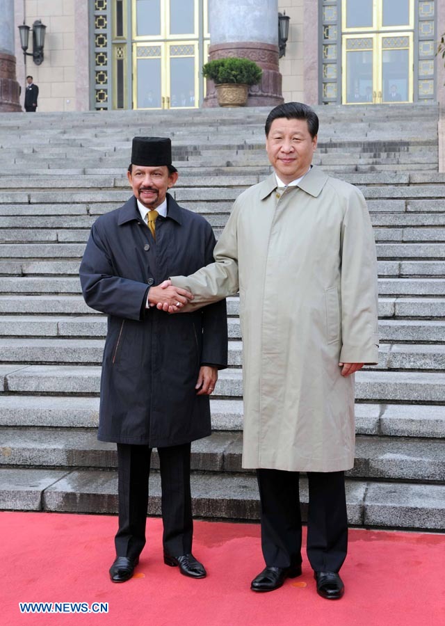 China y Brunei se comprometen a reforzar cooperación bilateral