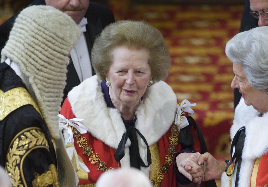 La ex primera ministra británica Margaret Thatcher asiste a la apertura del Parlamento en la Cámara de los Lores en Westminster, Londres. La foto fue tomada el 25 de mayo del 2010. (Foto: Agencias)
