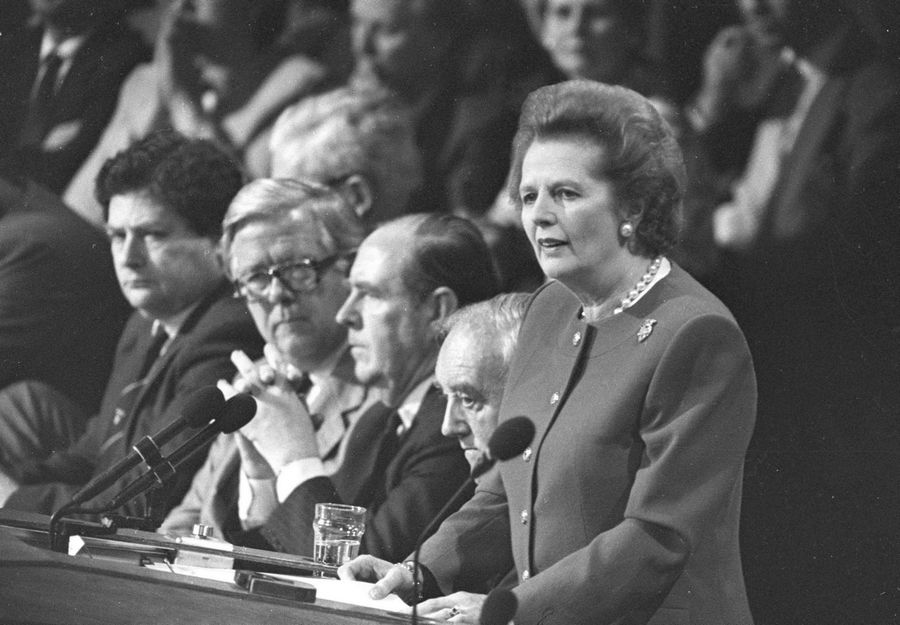Margaret Thatcher durante un discurso final en la Convención Conservadora en Brighton. La foto fue tomada el 14 de octubre de 1988. (Foto: Agencias)