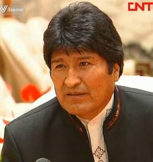 Evo Morales pide abrogar decreto sobre viáticos de familia del presidente y vicepresidente