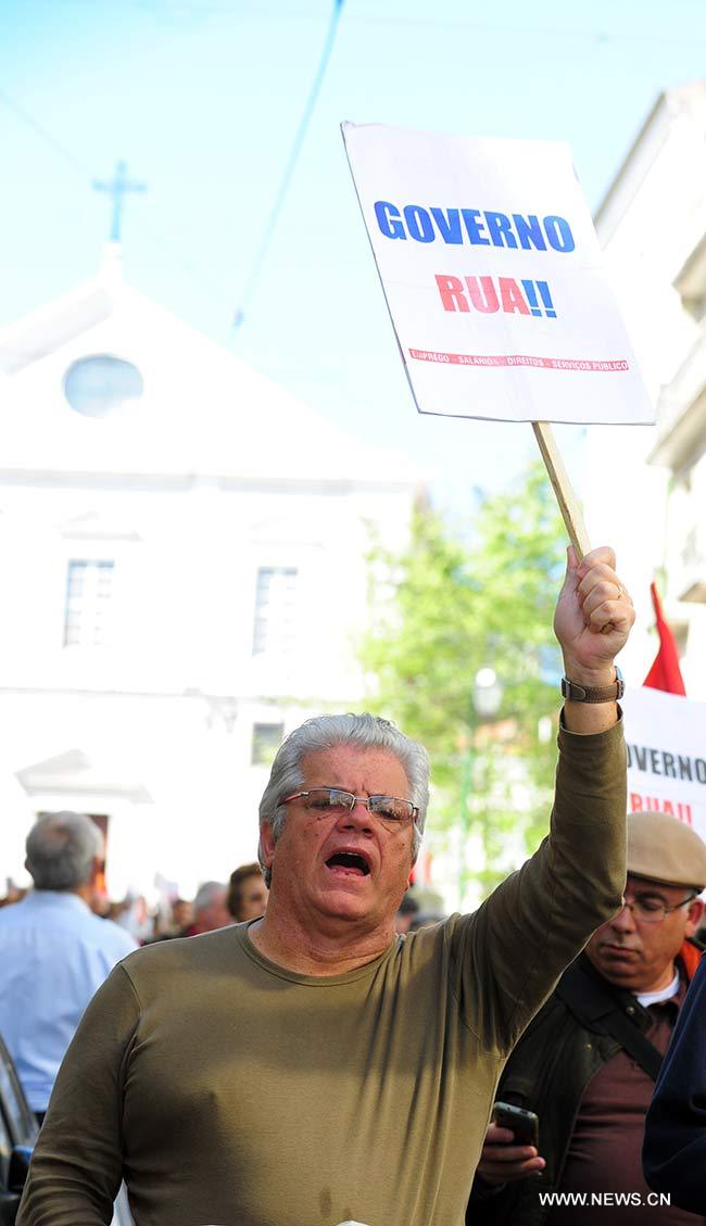 Miles de trabajadores portugueses exigen dimisión del gobierno
