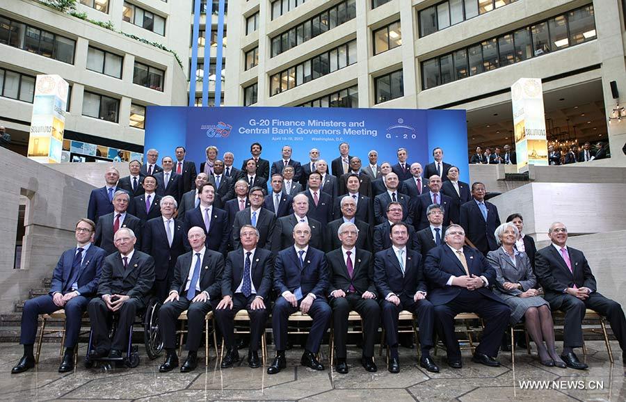 Miembros del G20 prometen abstenerse de devaluación competitiva