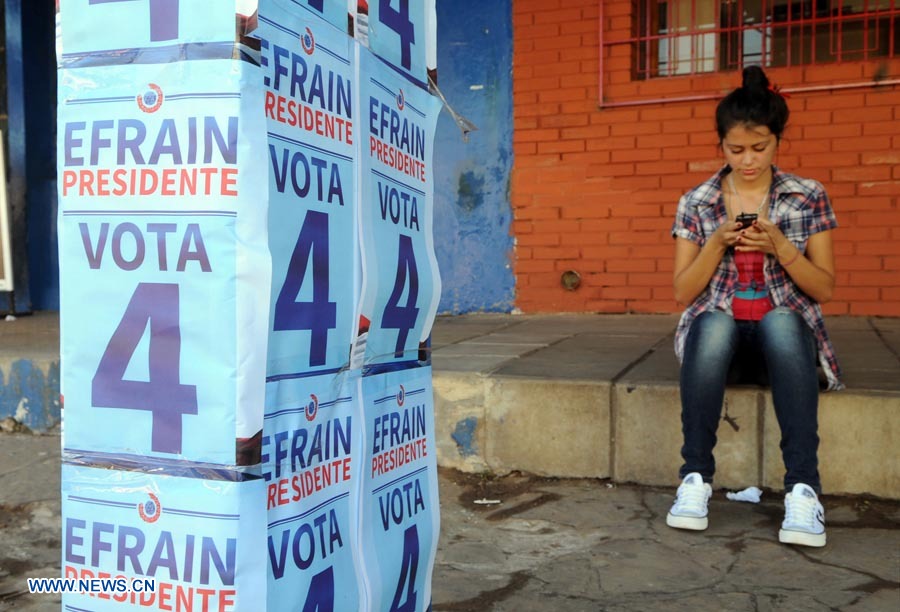 Paraguay celebra primeras elecciones tras crisis de 2012 (2)
