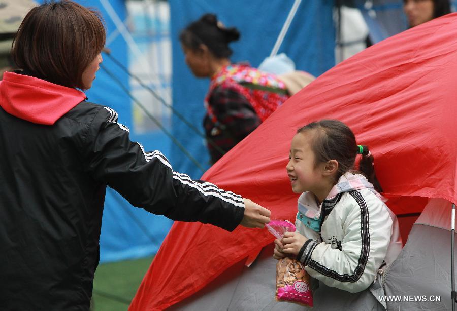 Los niños en las zonas afectadas por el terremoto (7)
