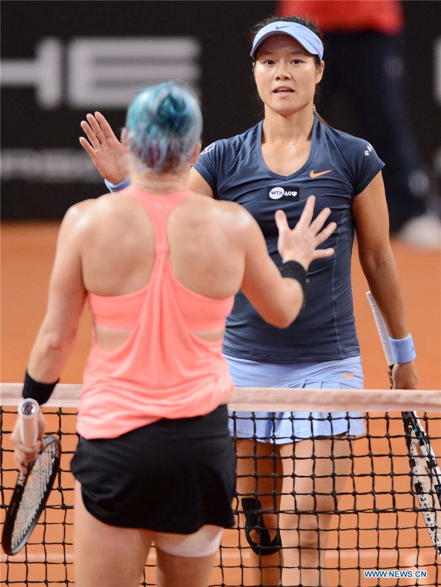 Tenis (f): Sharapova y Li Na, finalistas del torneo de Stuttgart